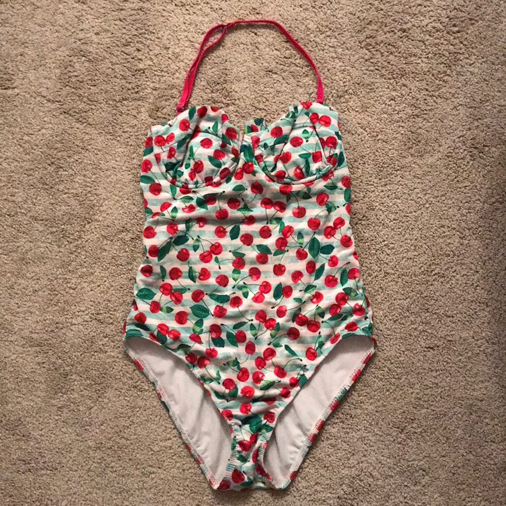 One piece swimsuit